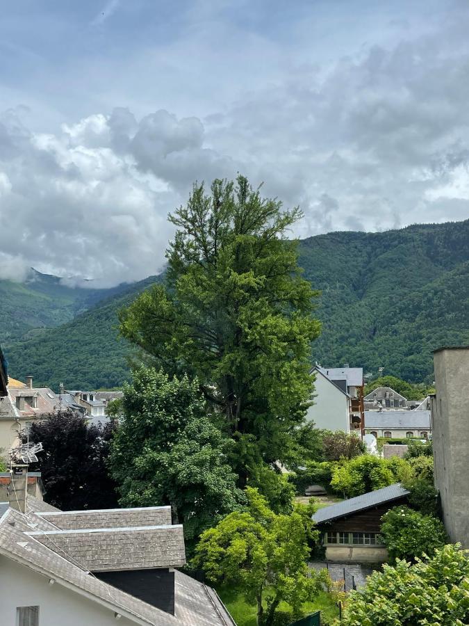 Hotel & Spa Gasquet Bagneres-de-Luchon Exterior photo